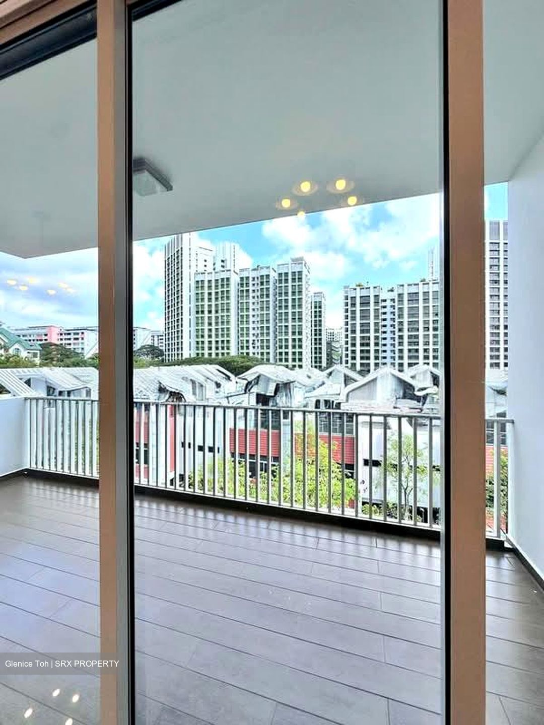 Woodhaven (D25), Condominium #552093581
